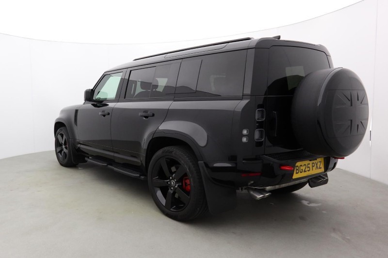 2025 (25) LAND ROVER DEFENDER 5.0 P425 X 110 5dr Auto 5562844