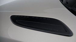 2022 (22) LAND ROVER RANGE ROVER VELAR 2.0 D200 Edition 5dr Auto 5560072