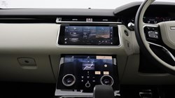 2022 (22) LAND ROVER RANGE ROVER VELAR 2.0 D200 Edition 5dr Auto 5560078