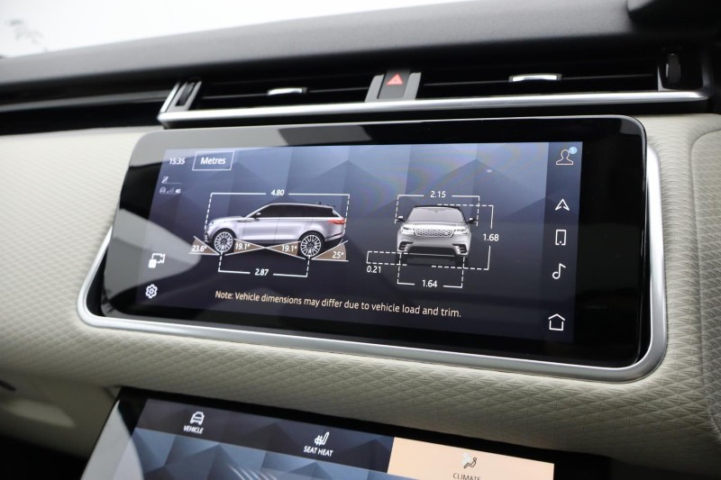 2022 (22) LAND ROVER RANGE ROVER VELAR 2.0 D200 Edition 5dr Auto 5560095