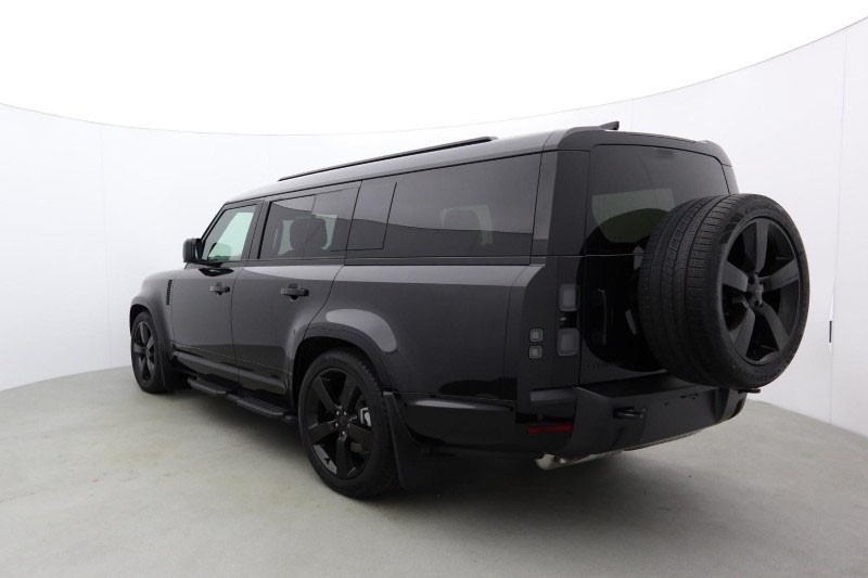 2026 (26) LAND ROVER DEFENDER 3.0 D350 X-Dynamic HSE 130 5dr Auto 5593263