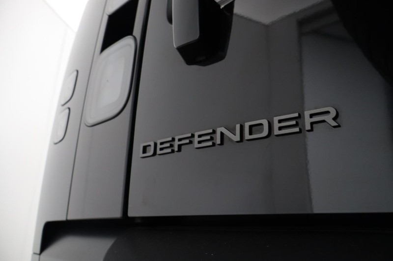 2026 (26) LAND ROVER DEFENDER 3.0 D350 X-Dynamic HSE 130 5dr Auto 5593089