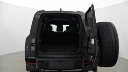 2026 (26) LAND ROVER DEFENDER 3.0 D350 X-Dynamic HSE 130 5dr Auto 5593090