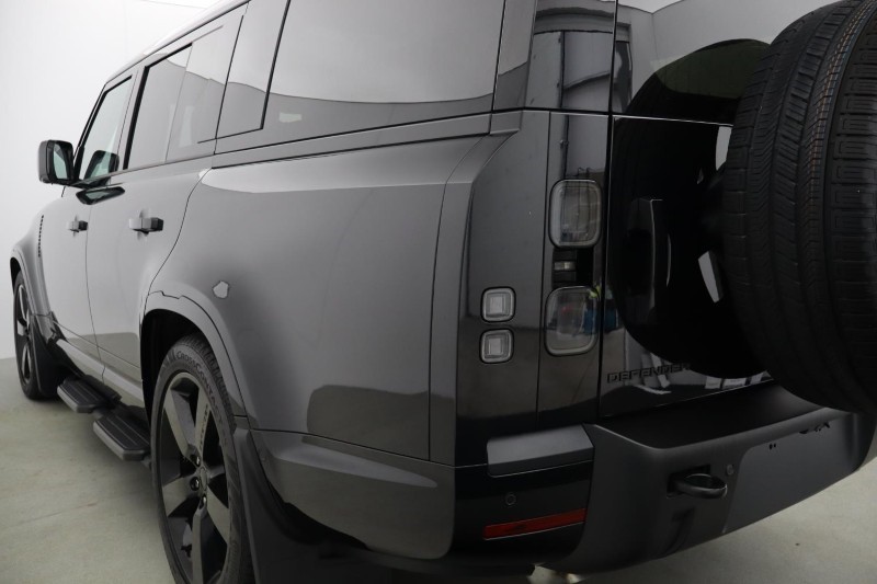 2026 (26) LAND ROVER DEFENDER 3.0 D350 X-Dynamic HSE 130 5dr Auto 5593086