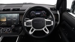 2026 (26) LAND ROVER DEFENDER 3.0 D350 X-Dynamic HSE 130 5dr Auto 5593231
