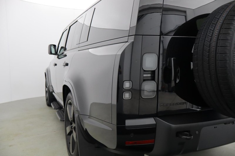2026 (26) LAND ROVER DEFENDER 3.0 D350 X-Dynamic HSE 130 5dr Auto 5593087