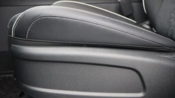 2025 (25) KIA SPORTAGE 1.6T GDi 157 48V ISG GT-Line 5dr DCT 4611038