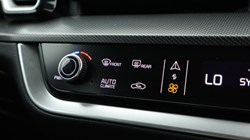 2025 (25) KIA SPORTAGE 1.6T GDi 157 48V ISG GT-Line 5dr DCT 4611058