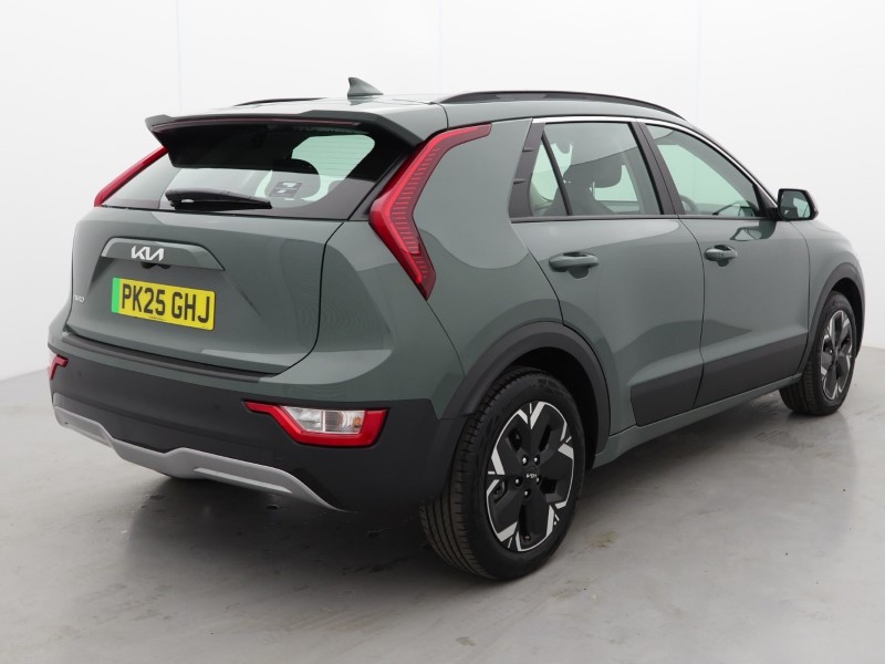 2025 (25) KIA NIRO 150kW 2 64kWh 5dr Auto 4613106