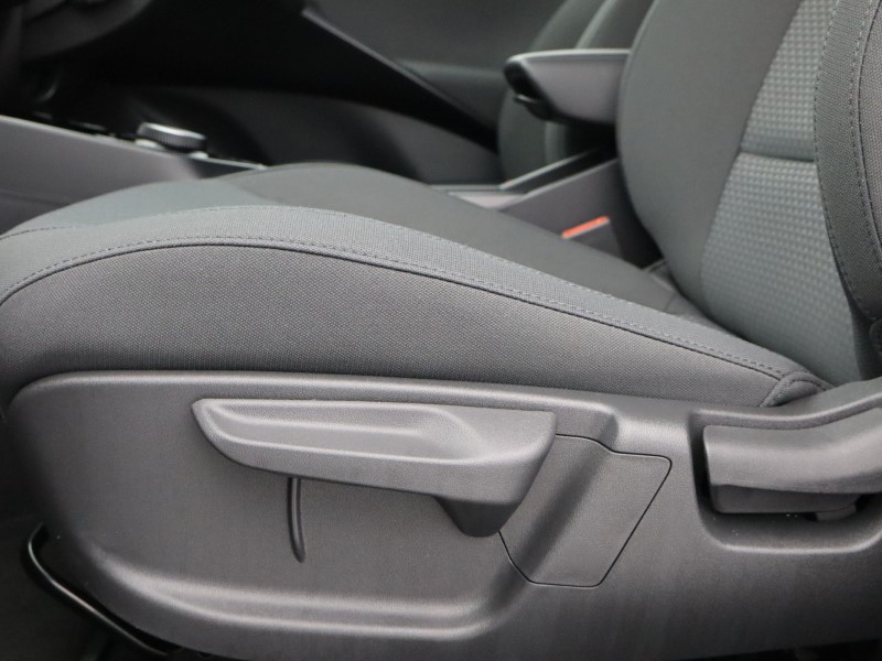 2025 (25) KIA NIRO 150kW 2 64kWh 5dr Auto 4613108