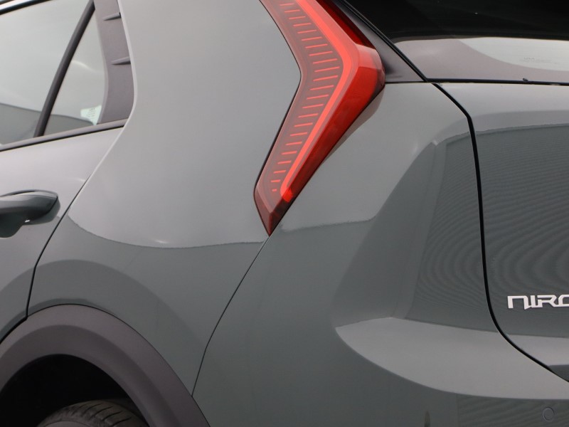2025 (25) KIA NIRO 150kW 2 64kWh 5dr Auto 4613135