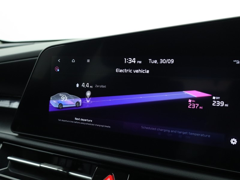 2025 (25) KIA NIRO 150kW 2 64kWh 5dr Auto 4613120