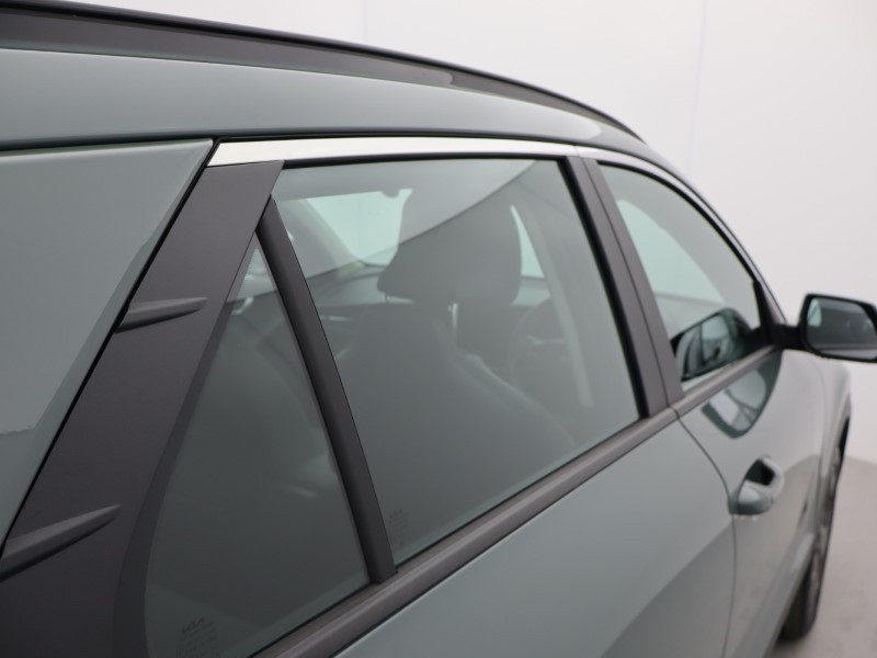 2025 (25) KIA NIRO 150kW 2 64kWh 5dr Auto 4613137