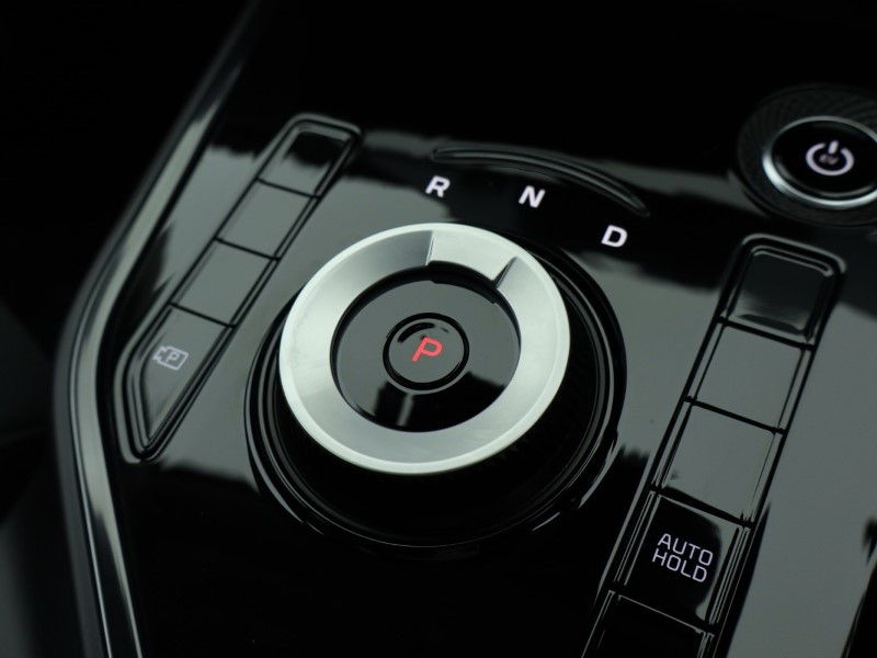 2025 (25) KIA NIRO 150kW 2 64kWh 5dr Auto 4613130