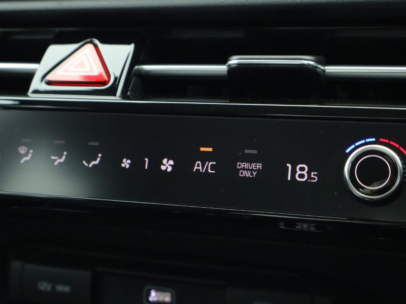 2025 (25) KIA NIRO 150kW 2 64kWh 5dr Auto 4613125