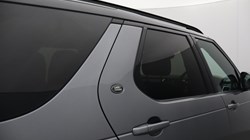 2025 (74) LAND ROVER DISCOVERY 3.0 D350 Dynamic SE 5dr Auto 5640552