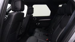 2025 (74) LAND ROVER DISCOVERY 3.0 D350 Dynamic SE 5dr Auto 5640556