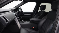 2025 (74) LAND ROVER DISCOVERY 3.0 D350 Dynamic SE 5dr Auto 5640555