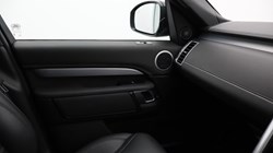 2025 (74) LAND ROVER DISCOVERY 3.0 D350 Dynamic SE 5dr Auto 5640587
