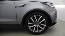 2025 (74) LAND ROVER DISCOVERY 3.0 D350 Dynamic SE 5dr Auto 5640593