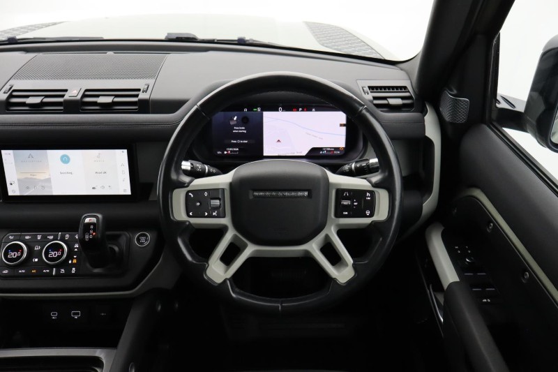 2020 (70) LAND ROVER DEFENDER 2.0 D240 First Edition 110 5dr Auto [7 Seat] 5622274