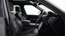 2021 (71) LAND ROVER DISCOVERY 3.0 D300 R-Dynamic HSE 5dr Auto 5596752