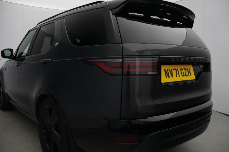 2021 (71) LAND ROVER DISCOVERY 3.0 D300 R-Dynamic HSE 5dr Auto 5596739