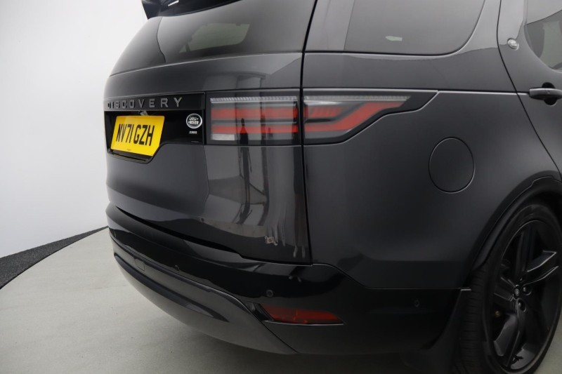 2021 (71) LAND ROVER DISCOVERY 3.0 D300 R-Dynamic HSE 5dr Auto 5596737