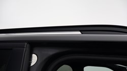 2021 (71) LAND ROVER DISCOVERY 3.0 D300 R-Dynamic HSE 5dr Auto 5596770