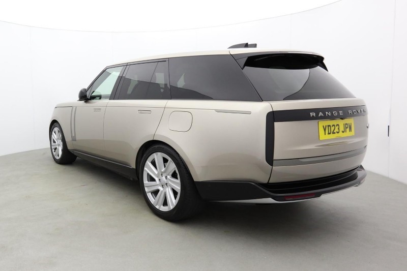 2023 (23) LAND ROVER RANGE ROVER 3.0 P440e SE 4dr Auto 5584397