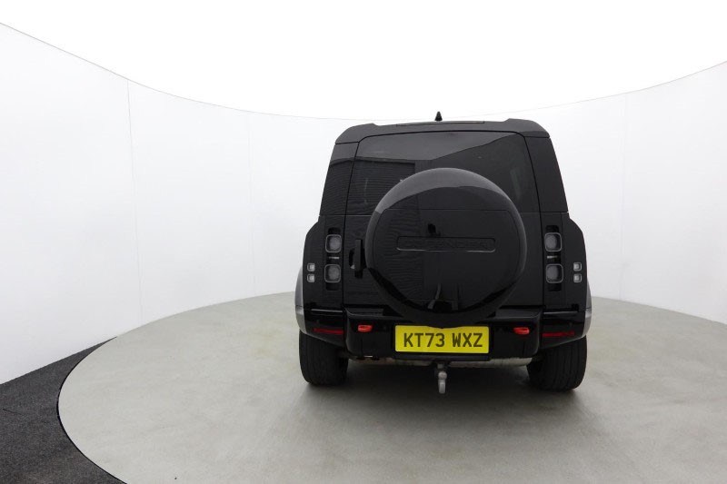 2023 (73) LAND ROVER DEFENDER 3.0 D300 X 110 5dr Auto [7 Seat] 5628945