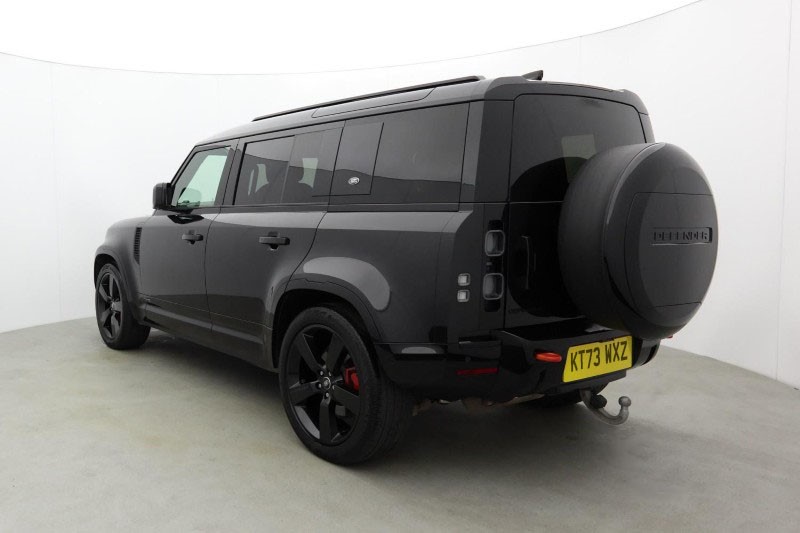 2023 (73) LAND ROVER DEFENDER 3.0 D300 X 110 5dr Auto [7 Seat]