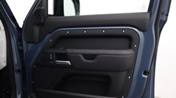 2026 (75) LAND ROVER DEFENDER 3.0 D250 X-Dynamic SE 110 5dr Auto 5585803