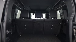 2026 (75) LAND ROVER DEFENDER 3.0 D250 X-Dynamic SE 110 5dr Auto 5585773