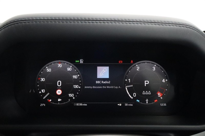 2026 (75) LAND ROVER DEFENDER 3.0 D250 X-Dynamic SE 110 5dr Auto 5585809