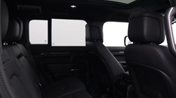 2026 (75) LAND ROVER DEFENDER 3.0 D250 X-Dynamic SE 110 5dr Auto 5585791