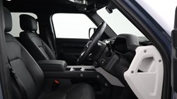 2026 (75) LAND ROVER DEFENDER 3.0 D250 X-Dynamic SE 110 5dr Auto 5585804