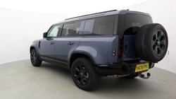 2026 (75) LAND ROVER DEFENDER 3.0 D250 X-Dynamic SE 110 5dr Auto 5585839