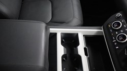 2026 (75) LAND ROVER DEFENDER 3.0 D250 X-Dynamic SE 110 5dr Auto 5585827