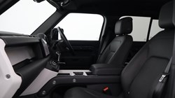 2026 (75) LAND ROVER DEFENDER 3.0 D250 X-Dynamic SE 110 5dr Auto 5585785