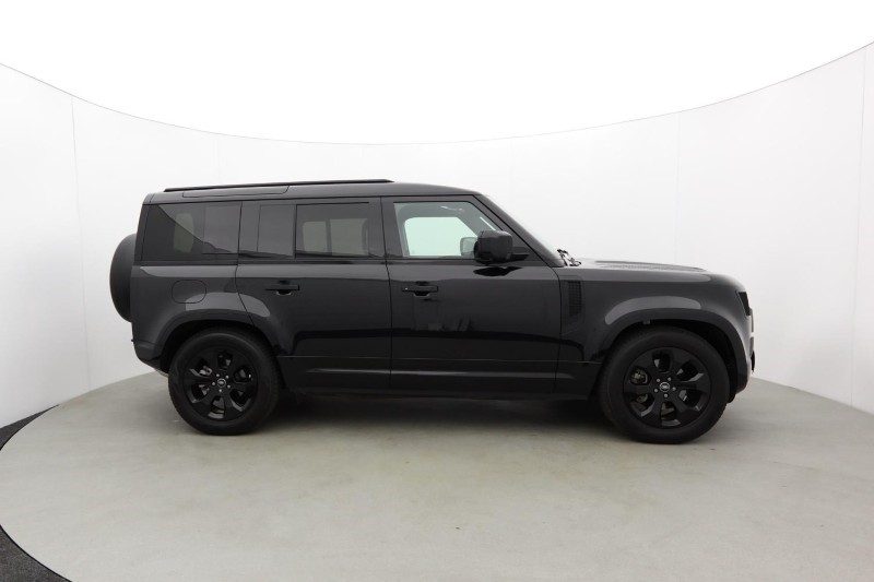 2026 (75) LAND ROVER DEFENDER 3.0 D250 X-Dynamic SE 110 5dr Auto 5596676