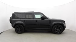2026 (75) LAND ROVER DEFENDER 3.0 D250 X-Dynamic SE 110 5dr Auto 5596676