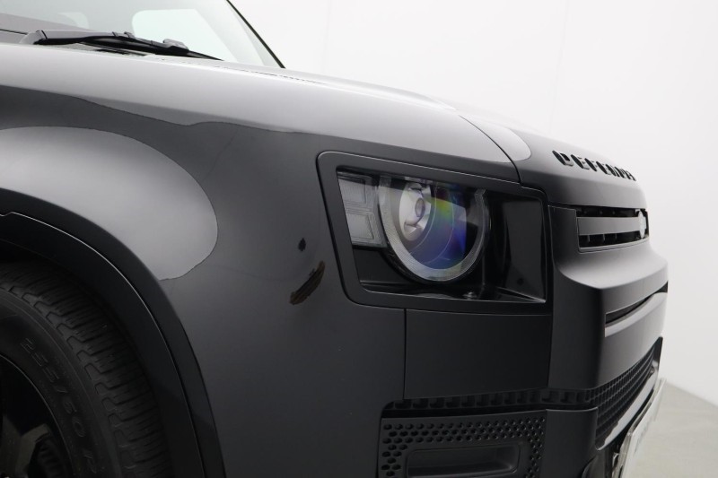 2026 (75) LAND ROVER DEFENDER 3.0 D250 X-Dynamic SE 110 5dr Auto 5596698
