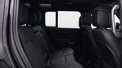 2026 (75) LAND ROVER DEFENDER 3.0 D250 X-Dynamic SE 110 5dr Auto 5596688