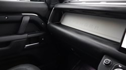 2026 (75) LAND ROVER DEFENDER 3.0 D250 X-Dynamic SE 110 5dr Auto 5596725