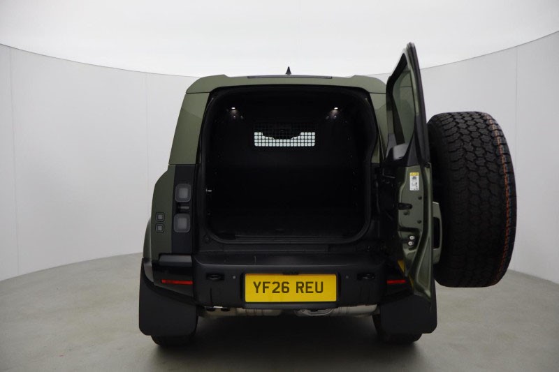 2026 (26) LAND ROVER COMMERCIAL DEFENDER 3.0 D350 Hard Top X-Dynamic HSE Auto 5594616