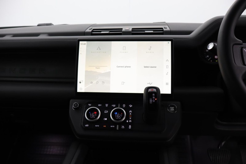 2026 (26) LAND ROVER COMMERCIAL DEFENDER 3.0 D350 Hard Top X-Dynamic HSE Auto 5594538