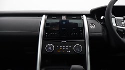 2026 (75) LAND ROVER DISCOVERY 3.0 D350 Dynamic SE 5dr Auto 5602172