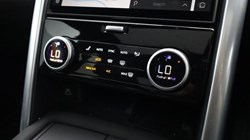 2026 (75) LAND ROVER DISCOVERY 3.0 D350 Dynamic SE 5dr Auto 5602183