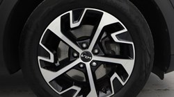 2025 (25) KIA SPORTAGE 1.6T GDi 207 HEV 3 5dr Auto 4627664